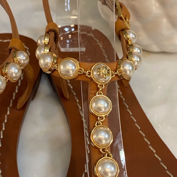 🤎TORY BURCH EMMY TAN LEATHER SANDALS! - Picture 2 of 7
